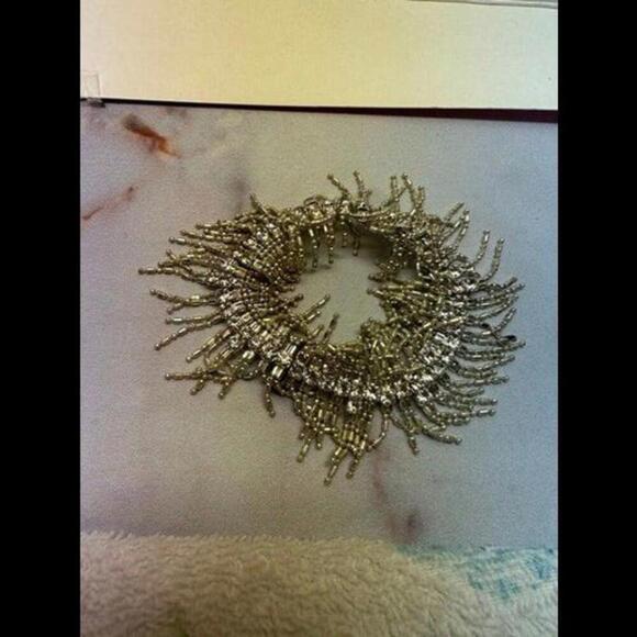 Elegance Meets Brilliance: Our Cubic Zirconia Bracelet - Picture 2 of 2